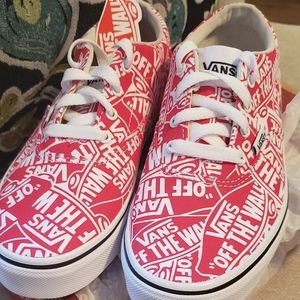 Boys/Youth Red Doheny Graffiti Vans size 3.5
